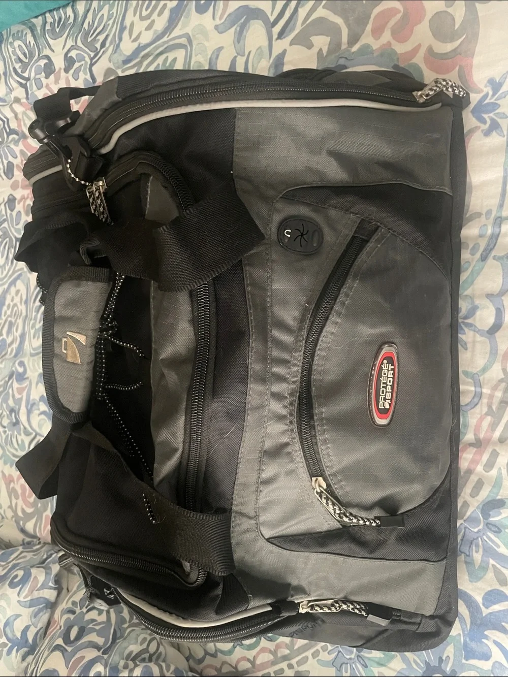Eddie Bauer Black and Gray Men’s Duffel Bag